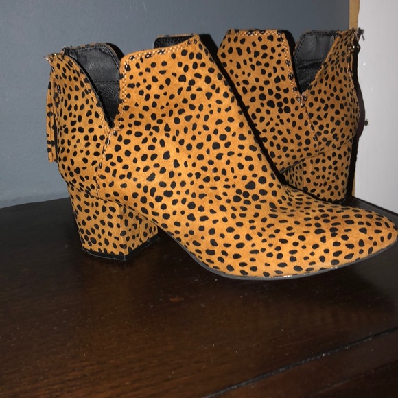 Booties - Picture 3 of 3